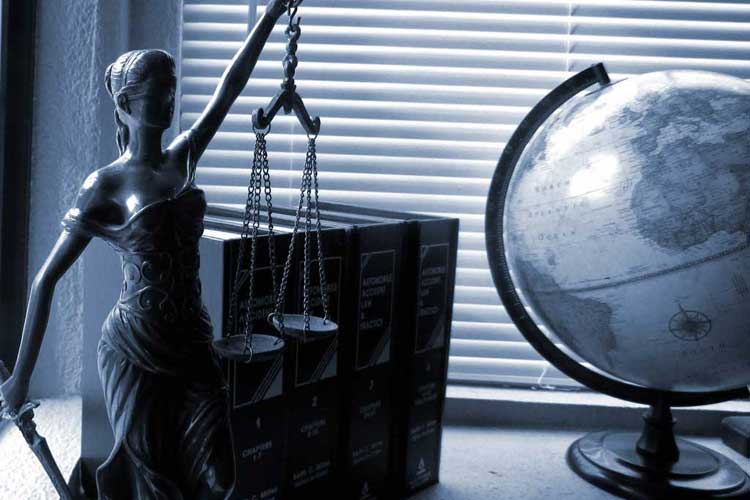 Legal advice for all regulated professionals